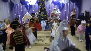 "Новогодний флешмоб"  старшая группа Д/с №18 " Солнышко", с. Н - Березовка