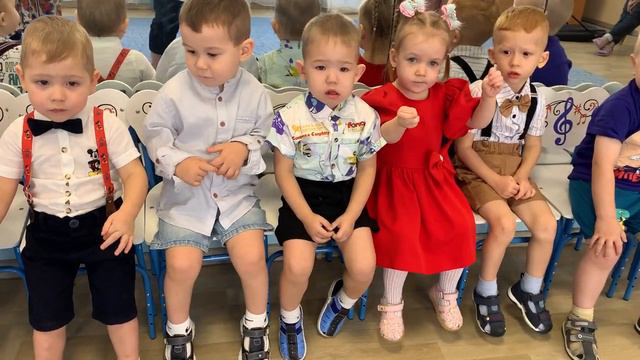 Осеннее развлечение в 1 младшей группе смотреть онлайн