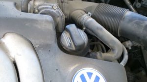 VW BORA 2.0 Oil cap dancing