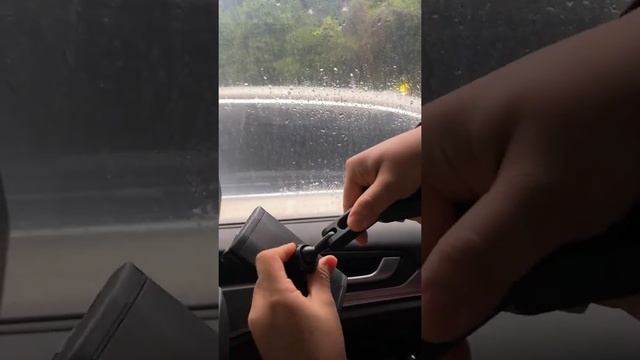 Автомобильное зеркало заднего вида держатель телефона смотреть онлайн