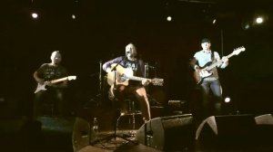 Не торгуй собой / Небо здесь / 16 тонн