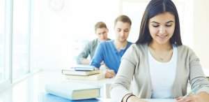 Россияда қанча ва қайси йўналишларда талабалар укийди?!