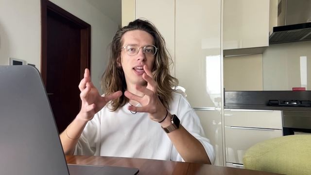 Как зарабатывать на YouTube НЕ СНИМАЯ видео | Пошаговый план смотреть онлайн