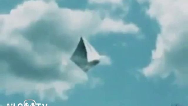 Пирамиды в небе. смотреть онлайн