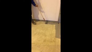 нанесение износостойкой краски для промышленного пола