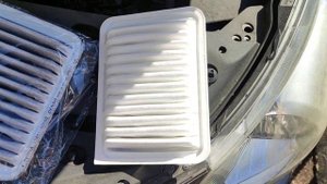 How to Change a Air Filter : 2009-2014 Toyota Verso 1.8 VVTi Petrol