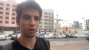 Как дёшево поесть в ОАЭ. Тишина в Абу Даби после Мумбая.