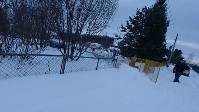 Зимние развлечения. Снегоход. смотреть онлайн