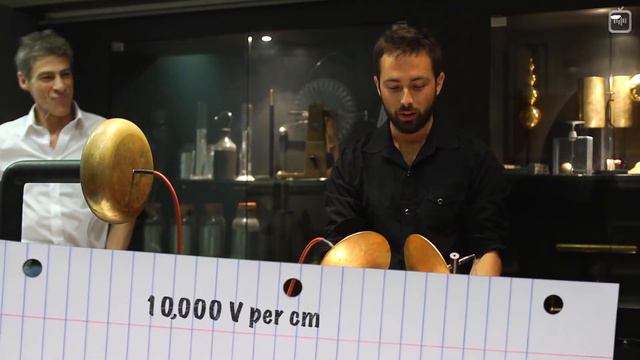 Из чего состоит пламя свечи_ [Veritasium] смотреть онлайн