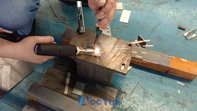 [AKQH-3000] Испытание лазерного сварочного аппарата "3 в 1" для российского заказчика - Shine AccTe смотреть онлайн