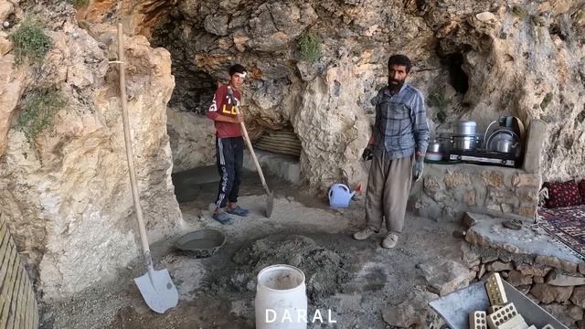 "Amir and His Family Transform Their Cave Home with Concrete | A Beautiful Collaboration" смотреть онлайн