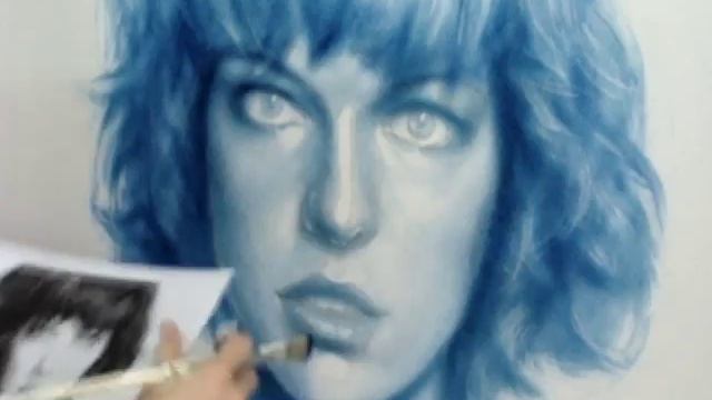 Портрет Милы Йовович смотреть онлайн