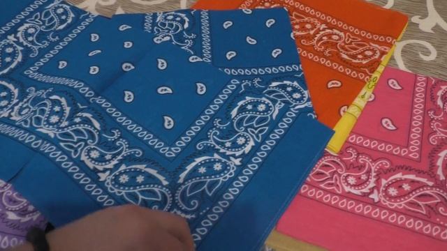 Банданы классические 55х55 см разных цветов смотреть онлайн