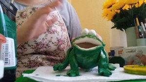 Необычная роспись лягушки из самозатвердевающей массы Jovi. Подробный мастер-класс.