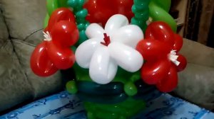 Корзина с цветами из шдм от Mr Радость/Basket with flowers balloons, twisting