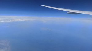 Каспийское море из окна самолета Boeing 777-300ER рейс SU1135 Сочи - Москва | Аэрофлот