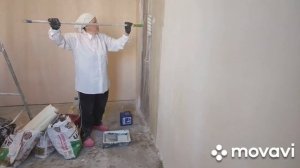 Грунтовка стен валиком