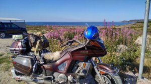 Мото путешествие на край земли на Баренцево море. Искать могилу старого друга. Доехать до Норвегии.