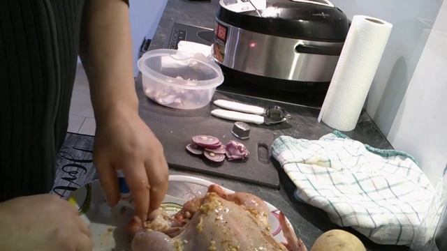 Курица в духовке, маринуем в вакууме.Готовит Добрый.Мужская кухня.