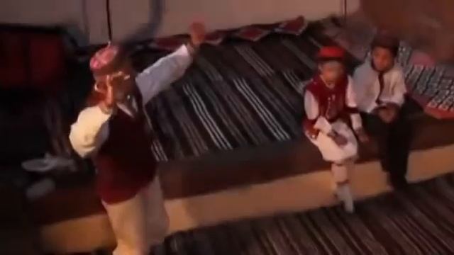 Ваханский мужской танец  Культура Памирских Народов Ваханцы  Хикви фарангт расмт рсым  Группа Sak X