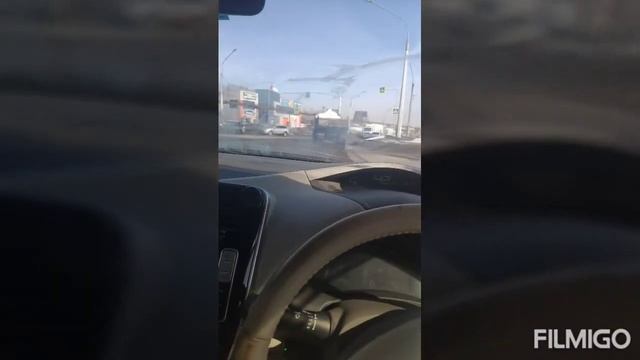 Ниссан лиф, nissan leaf катаемся по городу,меняем форсунки омывателя смотреть онлайн