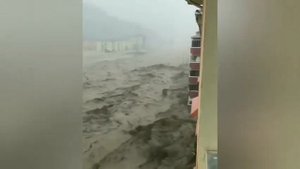 В Турции после пожаров пришли проливные дожди. Турция потом.