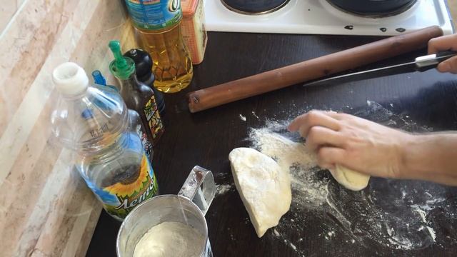 Как приготовить лепешки на кефире. Крутейный рецепт лепешек на сковороде от Ивана!