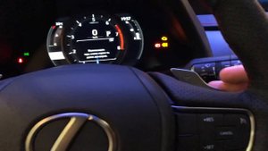 Взгляните новый Lexus UX200 F-Sport 2019 уже в России