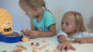 #КАКВСЕНАЧИНАЛОСЬ НИКОЛЬ И АЛИСА ИГРАЮТ В " СМЕШНОЕ ЛИЦО "