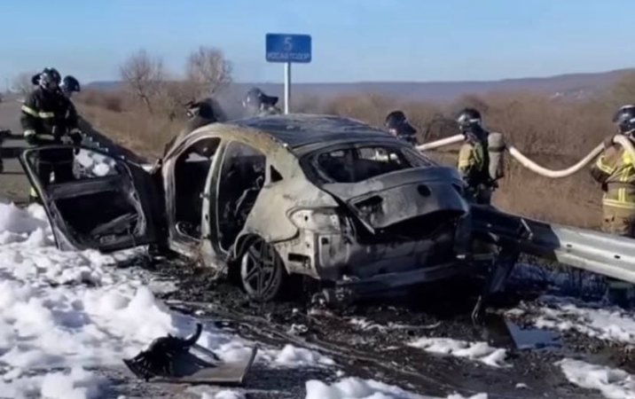 На Ставрополье в ДТП с возгоранием пострадали два человека (видео)