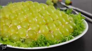 Изумительный Слоеный Салат "Изюминка"! Лучший Салат в Сезон Винограда!