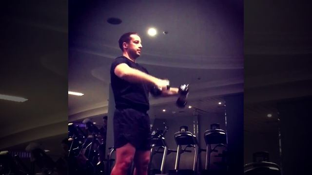 Комплекс с гантелями. смотреть онлайн