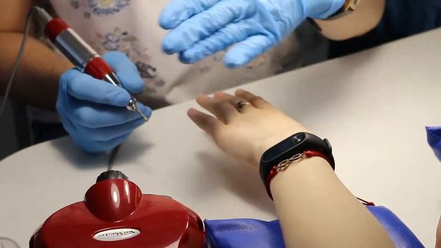 Обучение маникюру в ИСТОКА КРАСОТЫ смотреть онлайн