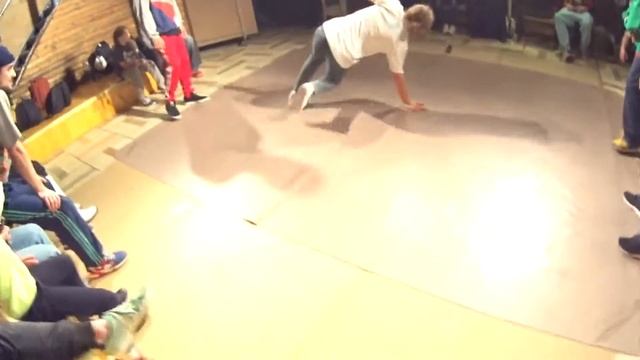 Орёл&Яна vs RedQueen&Bud2 круг смотреть онлайн