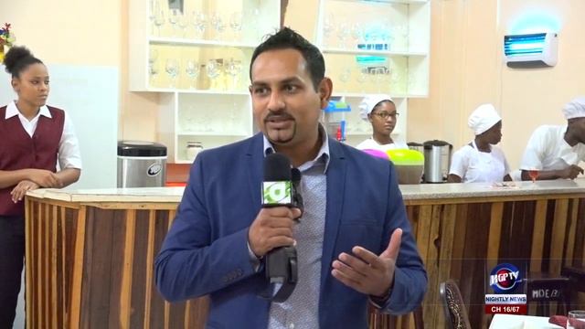 CARNEGIE SCHOOL OPENS ‘HIBISCUS’ RESTAURANT смотреть онлайн