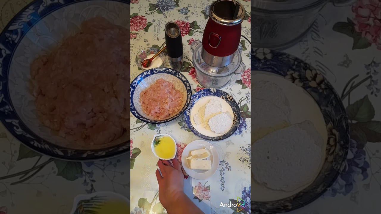 Кнели куриные - мягкие, сочные! Точно полюбят и детки, и взрослые...