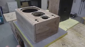 В мастерской №18. Корпуса YAMAHA NS-1000X готовы.
