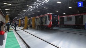 В Петербурге на Октябрьском заводе собирают поезда метро «Балтиец»