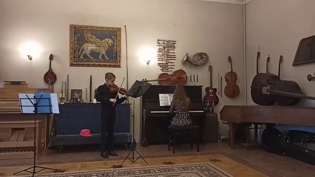 Концерт Соль мажор № 26 часть 1 Антонио Вивальди , исп. Карпов Лев 13 лет смотреть онлайн