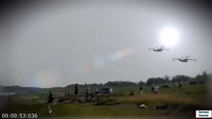 Впечатляет? Пара самолётов БЕ-200 набирают воду на реке Обь