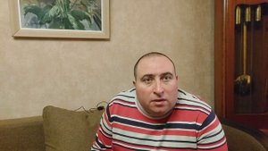 Когда рычаг АКПП ставим с паркинга на драйв падают обороты двигателя это нормально?