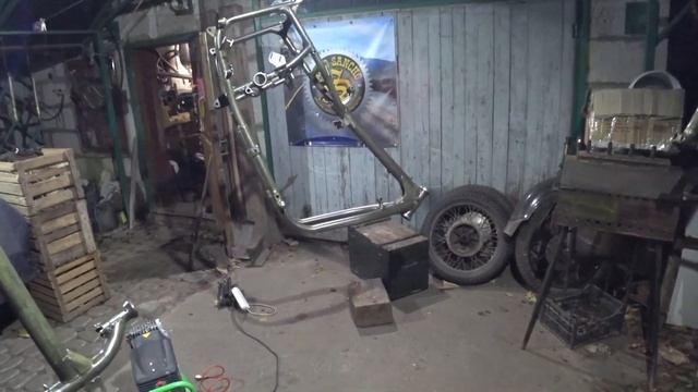 Крашу Днепр кислотным грунтом. смотреть онлайн