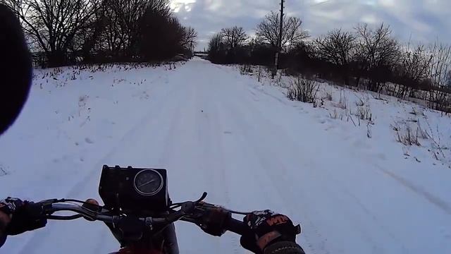 Скользский продубас Юпитер 4 смотреть онлайн