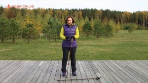 Скандинавская ходьба: надеваем темляк правильно.