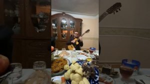 Нурик татданов Гитара песня два таркинца(кумыки отдыхают )🔥