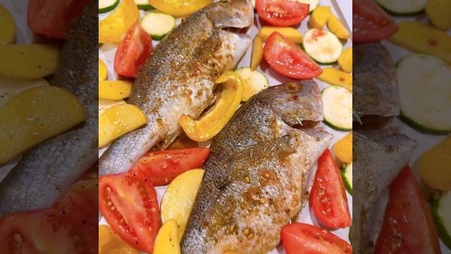 Окунь с овощами за 25 минут. #вкусно #food #окунь #bass