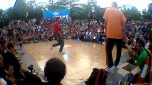 ROBIN vs TSIPA | YALTA SUMMER JAM 2012