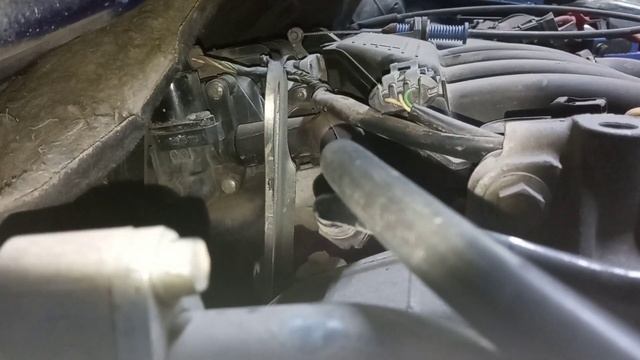 Ниссан Альмера, плавают обороты смотреть онлайн