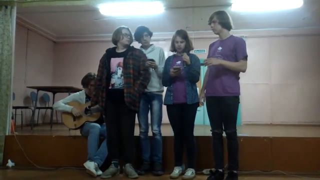 на старых сидениях кинотеатра embarrassing actions in dubky