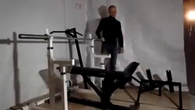 Жим лежа +на наклонной скамье смотреть онлайн